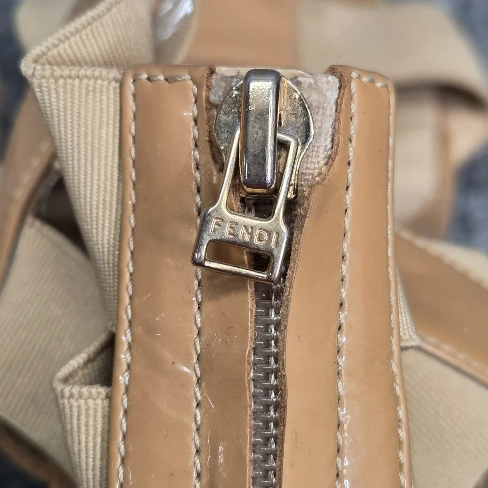Fendi Carioca‎ Tan Patent Leather Espadrille Wedge Sandal Old Money 38.5 8.5